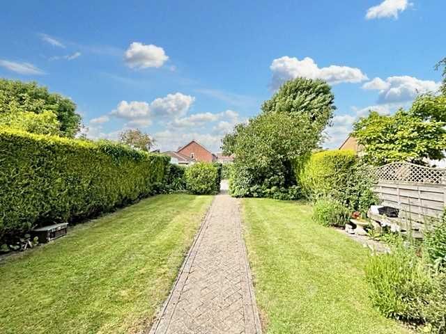 Property photo 3 of 27