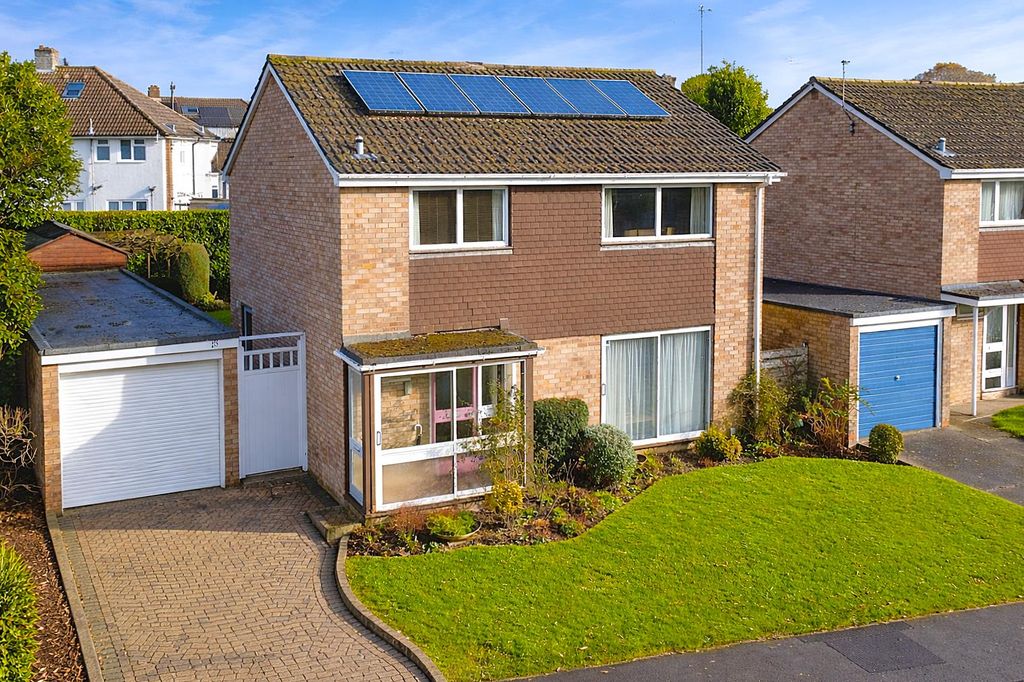 Property photo 1 of 20 Chatgpt Image Feb 20, 2026, 05_24_49 Pm.Png