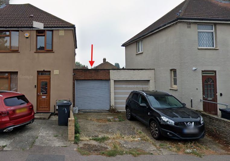 Land for saleGarage At 38 Lawrence Avenue, Walthamstow, London E17