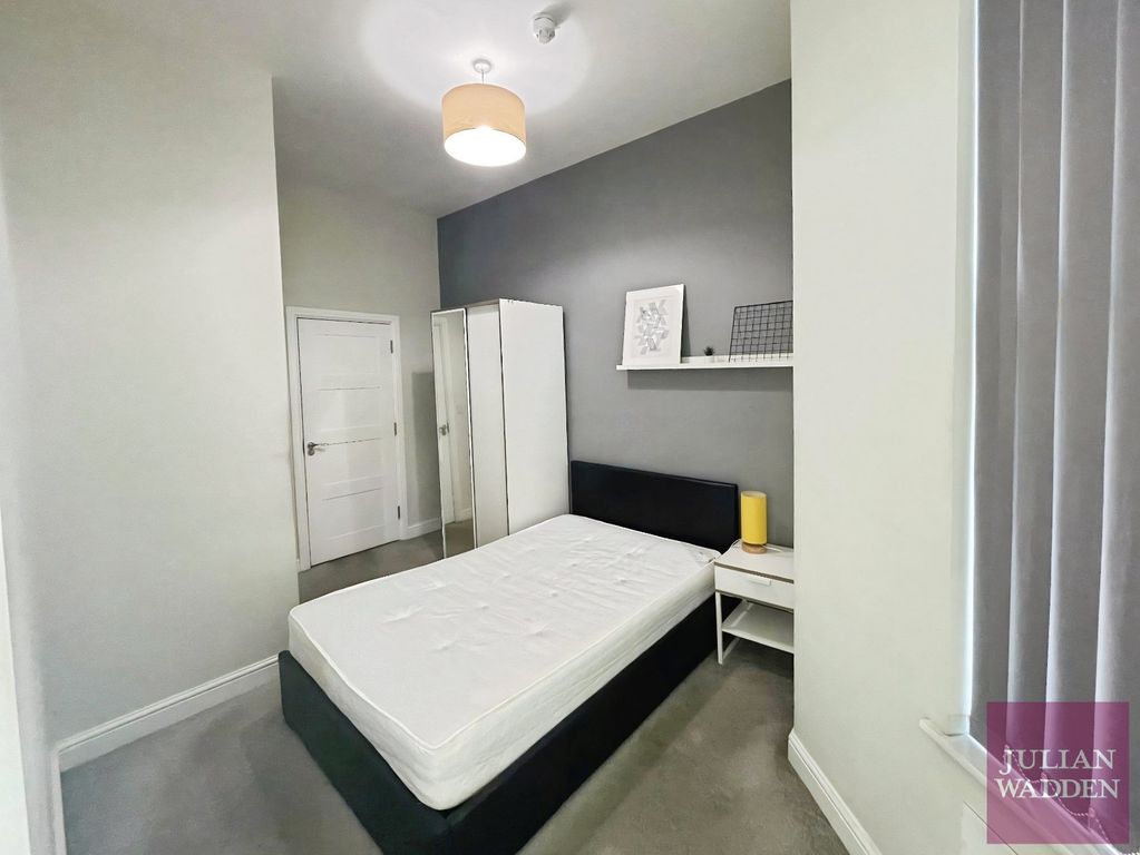 Property photo 2 of 6 Picture No. 01