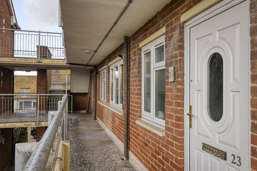 Property photo 1 of 9 Picture 1