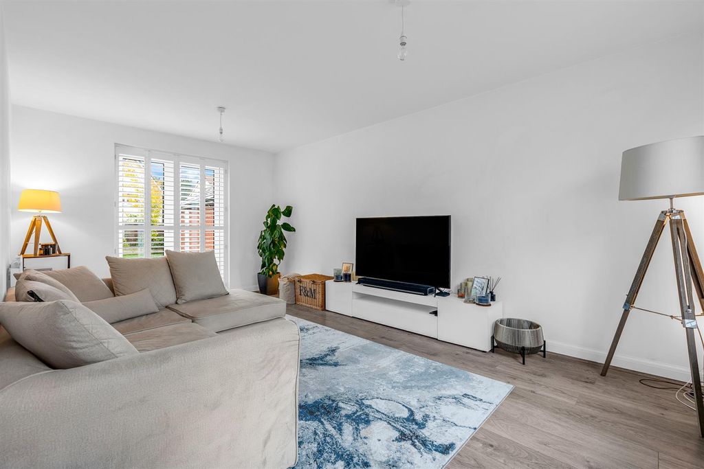 Property photo 2 of 27 Internal.Jpg