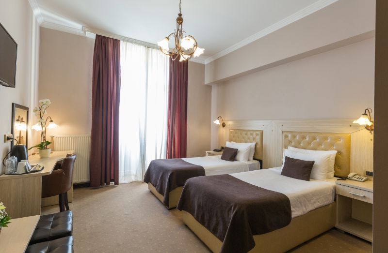 Property photo 1 of 5