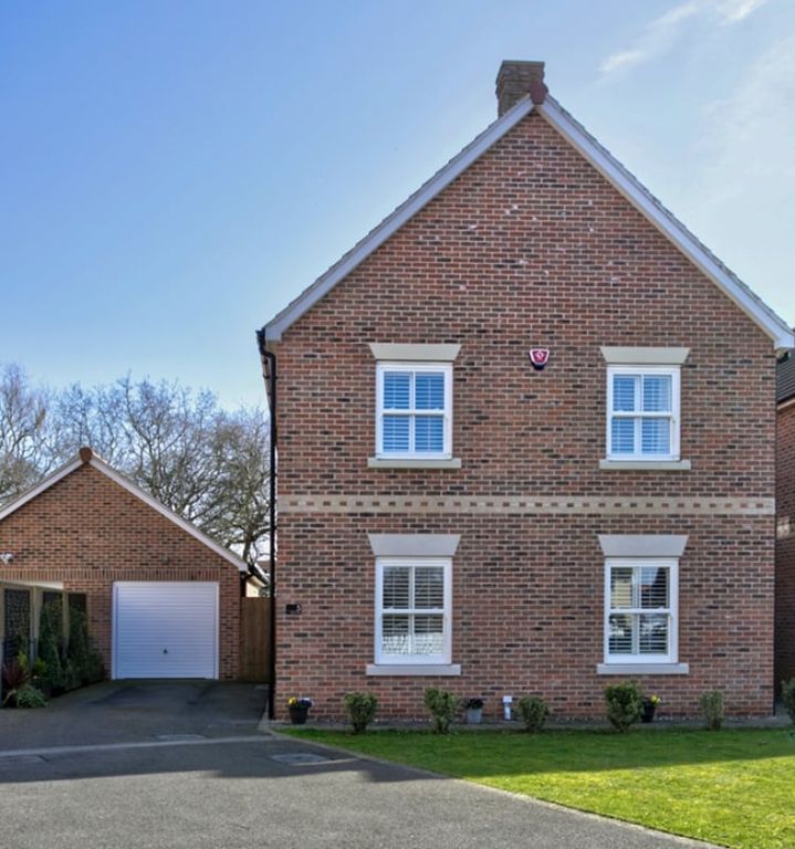 Property photo 1 of 18