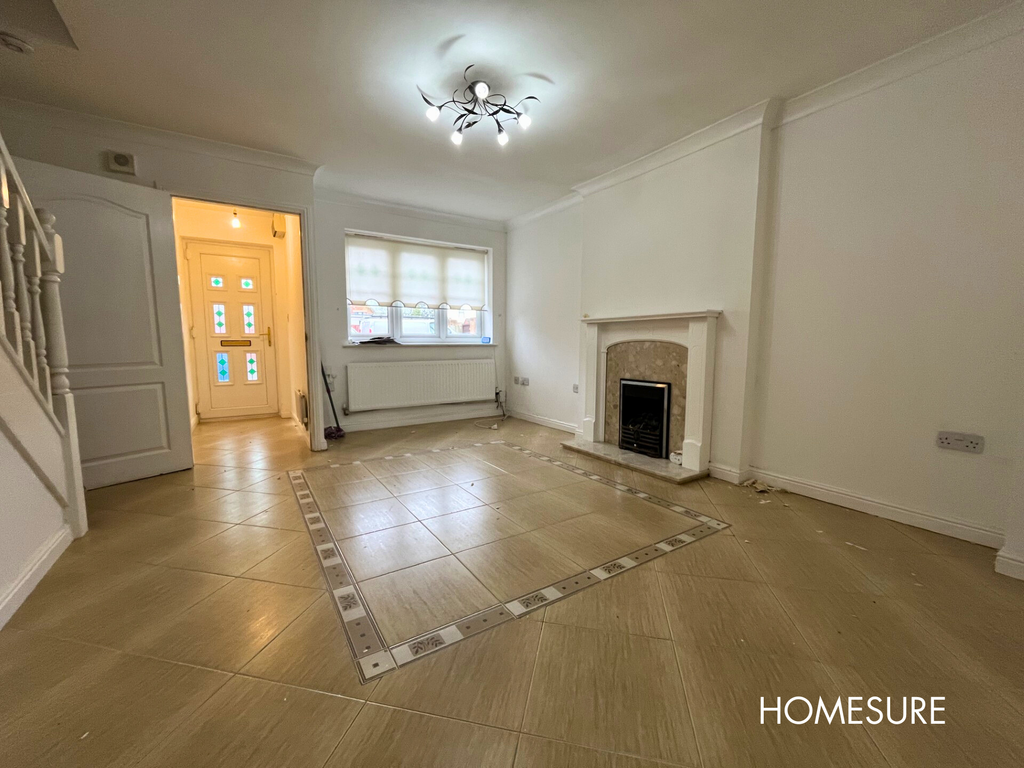 Property photo 2 of 11 Living Room