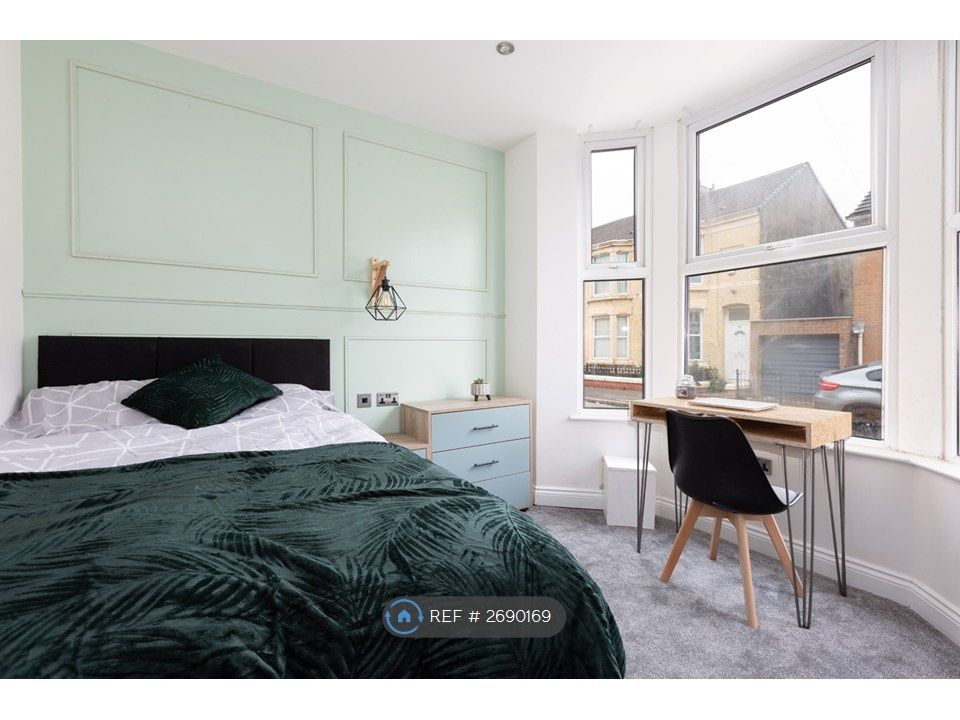 Property photo 3 of 9