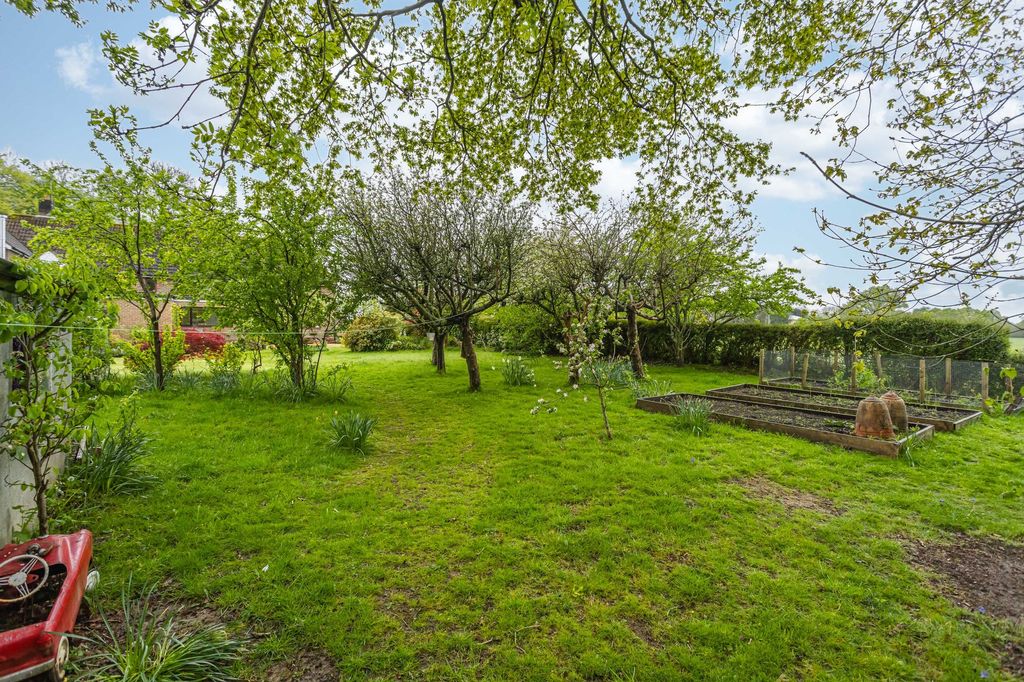 Property photo 2 of 29