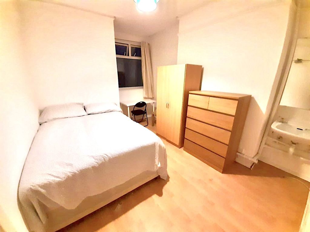 Property photo 3 of 9 Gfb