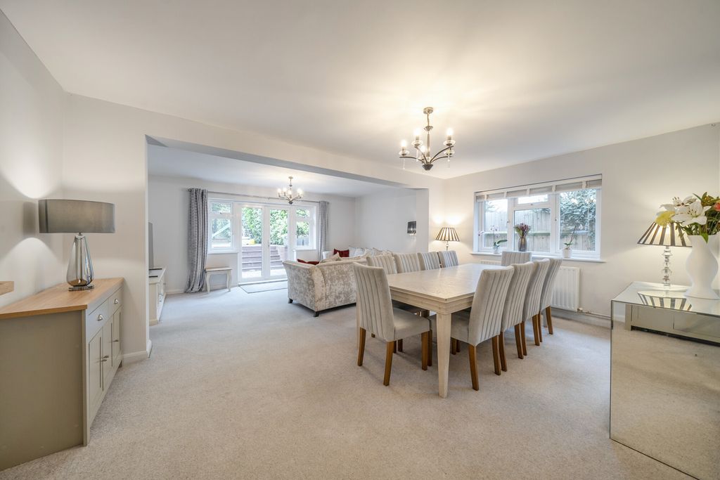 Property photo 3 of 19 1409437-2-69c2c4E...