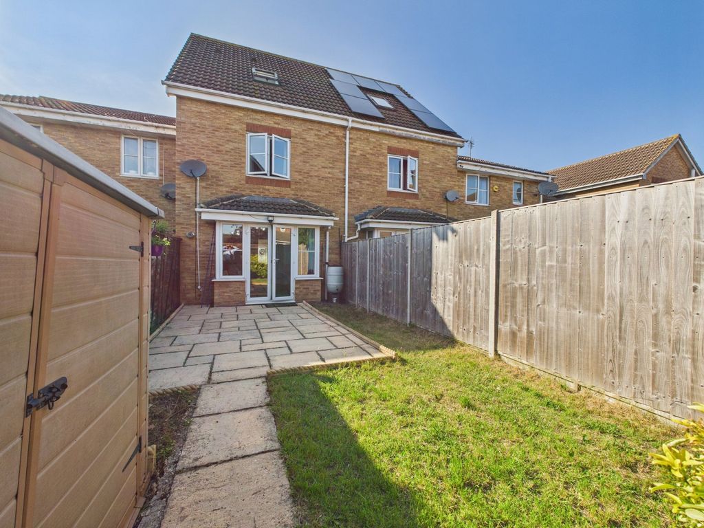 Property photo 2 of 18 Picture No. 03