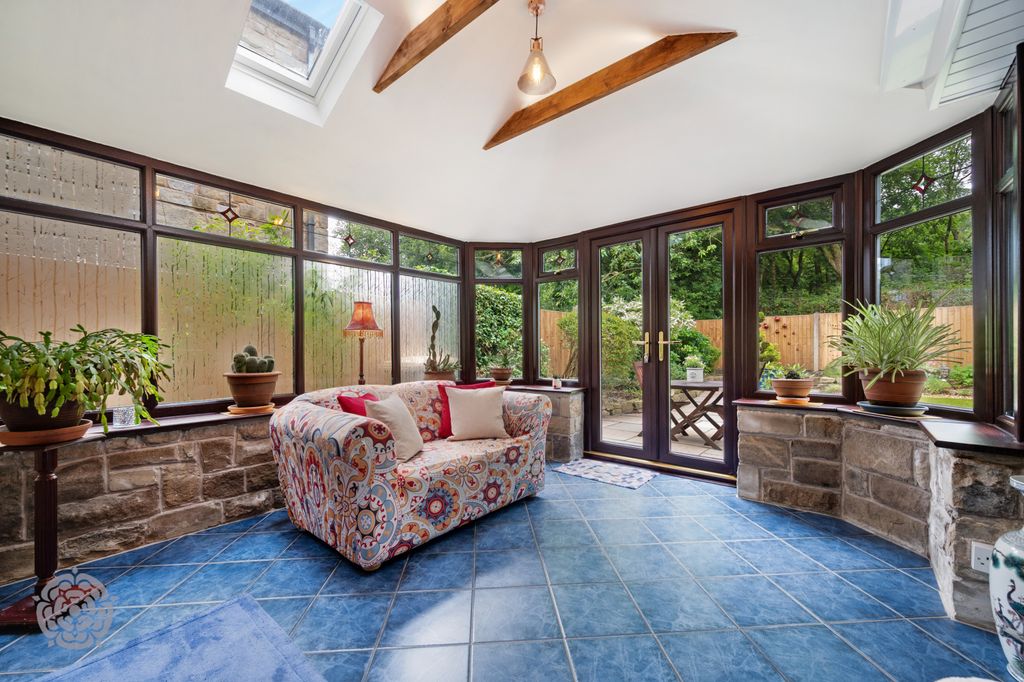 Property photo 3 of 38 Picture No. 81