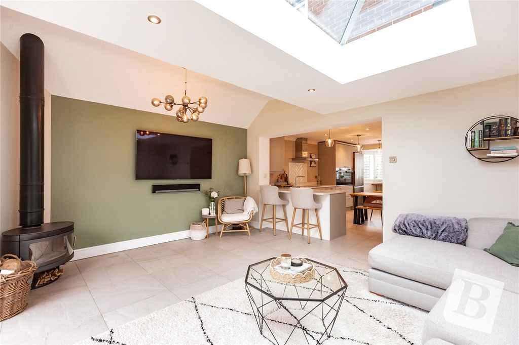 Property photo 2 of 26 Living Room