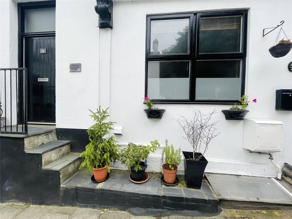 Additional image 16 of 2 bed terraced house for saleBank Place, Porthmadog, Gwynedd LL49