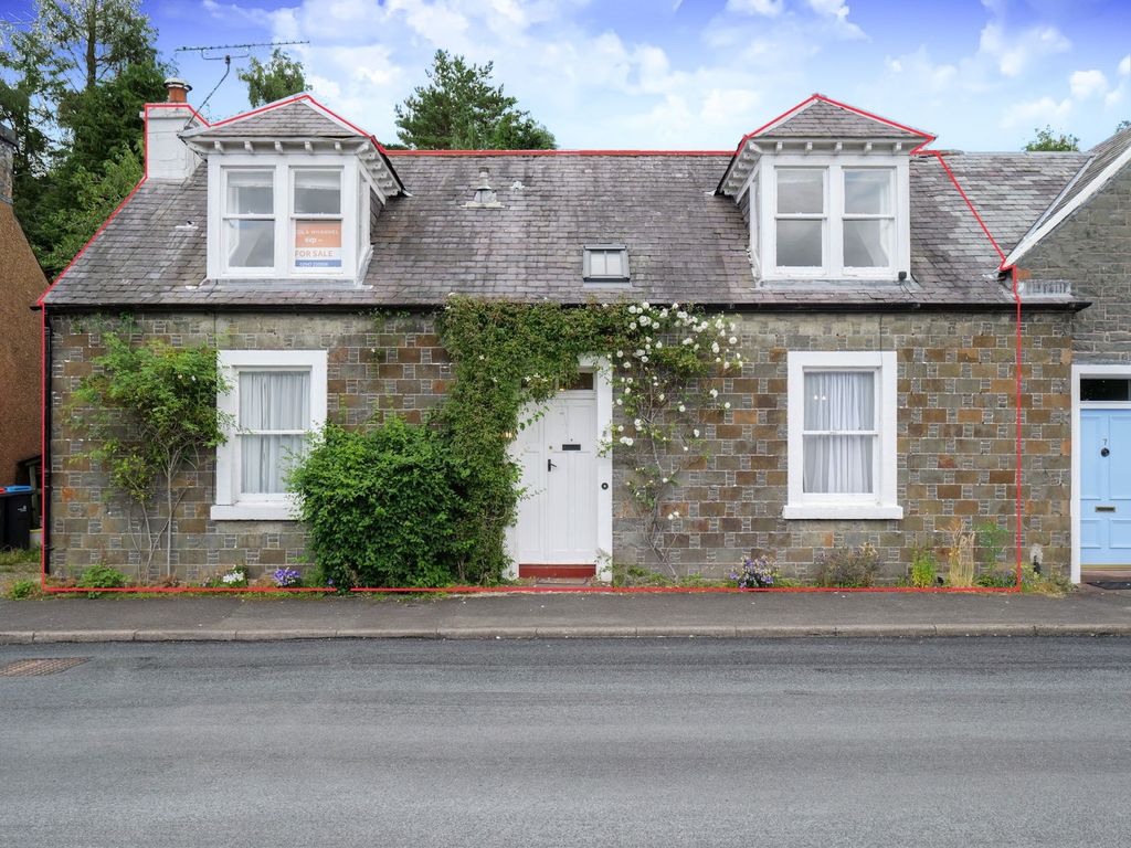 Property photo 1 of 32
