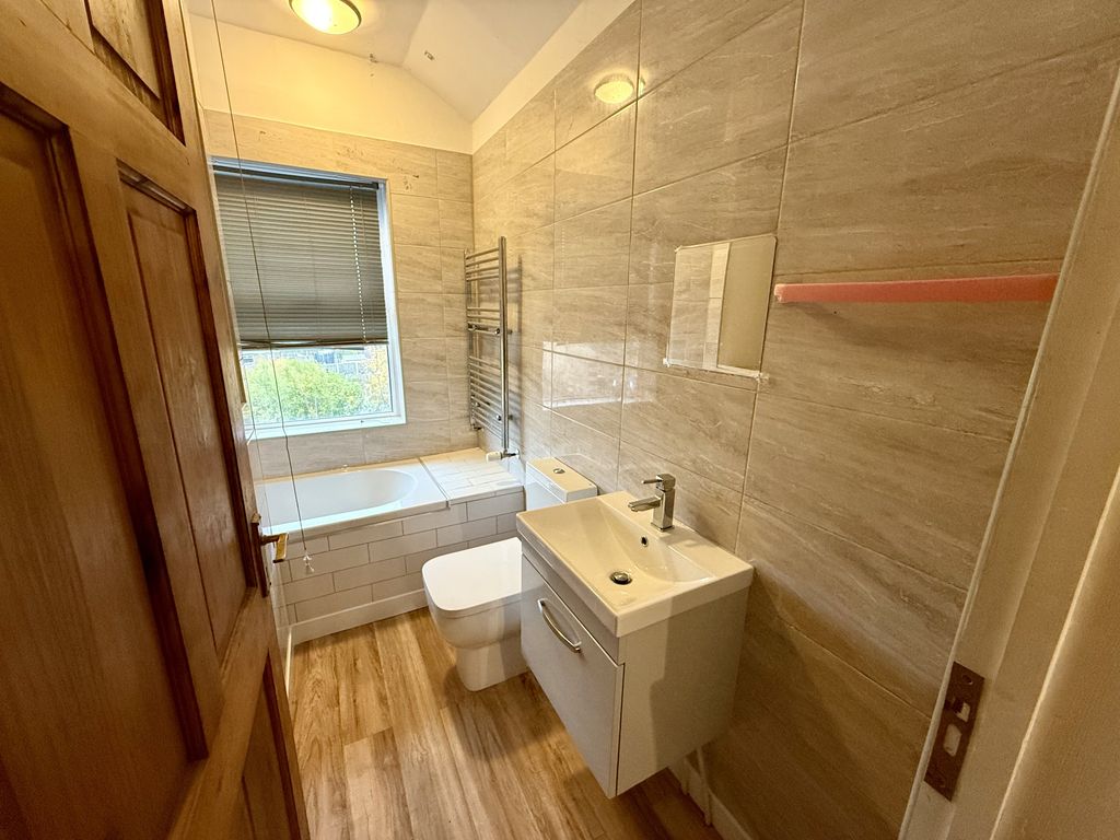 Property photo 3 of 7 Img_8596