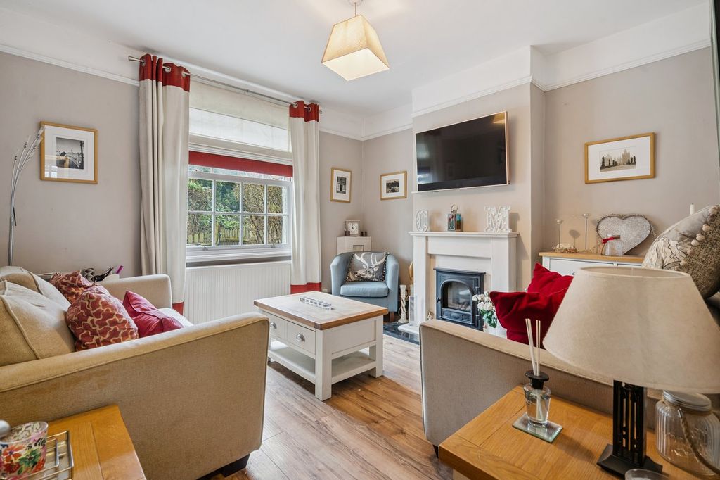 Property photo 2 of 15