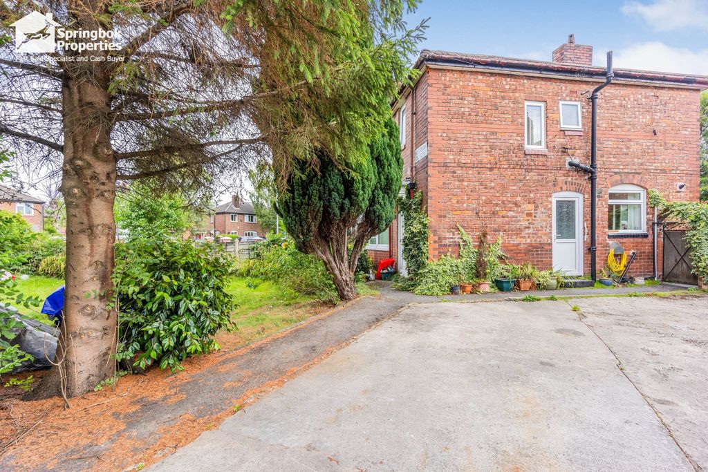 Property photo 2 of 21 1