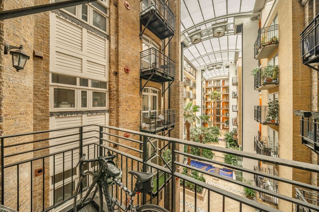 Property photo 3 of 4