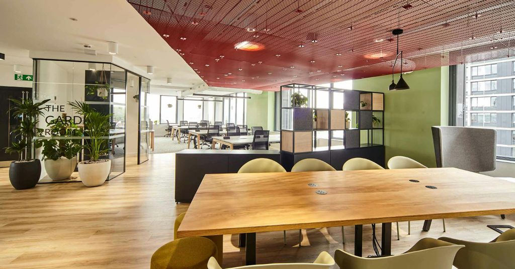 Property photo 3 of 9 Fitted Floor 3.Jpg