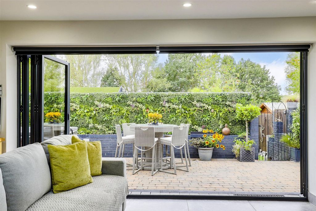 Additional image 23 of 4 bed detached house for saleCheriton Drive, Ilkeston DE7