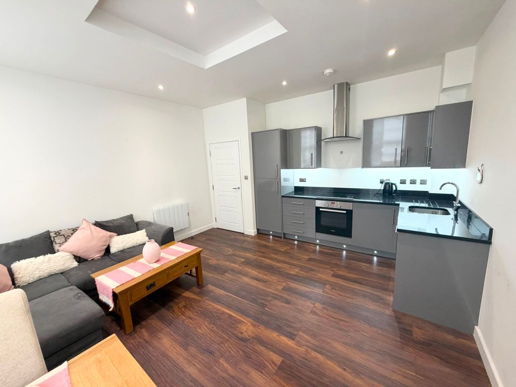 Property photo 1 of 6
