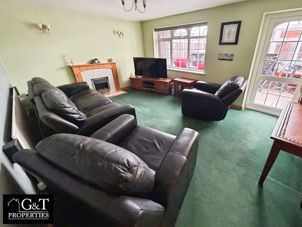 Property photo 2 of 19 Living Room