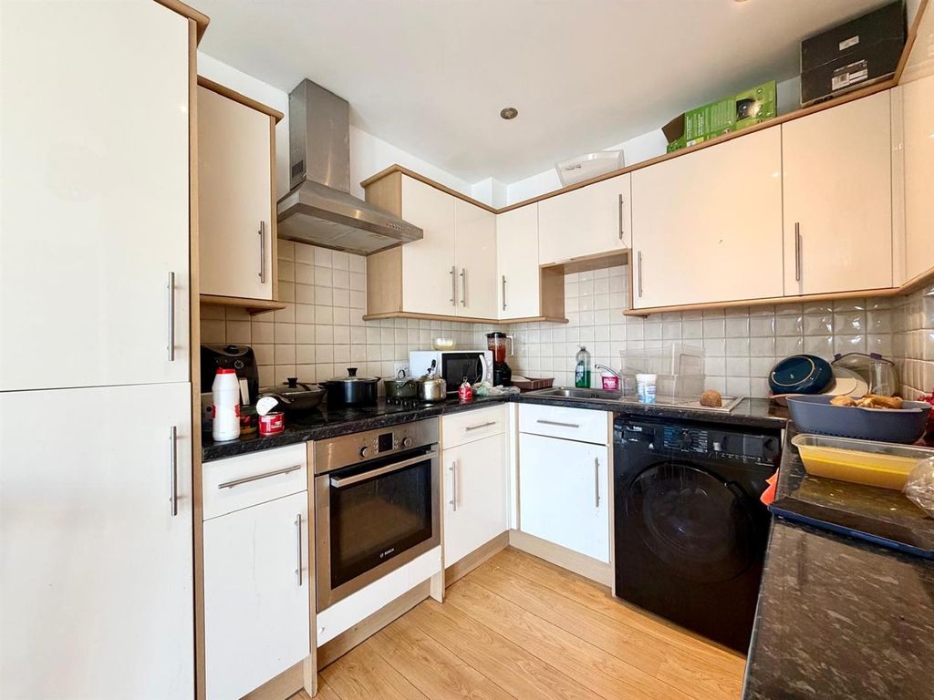 Property photo 2 of 9 893666B2-Ae37-4A09-A6d3-124E973660E7.Jpg