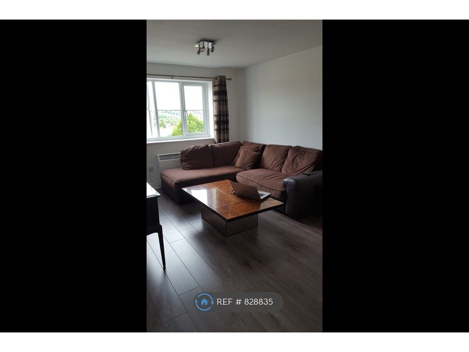 Property photo 2 of 5