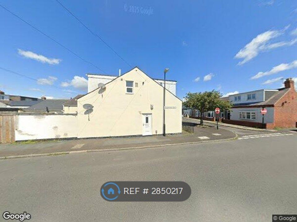 Property photo 1 of 1