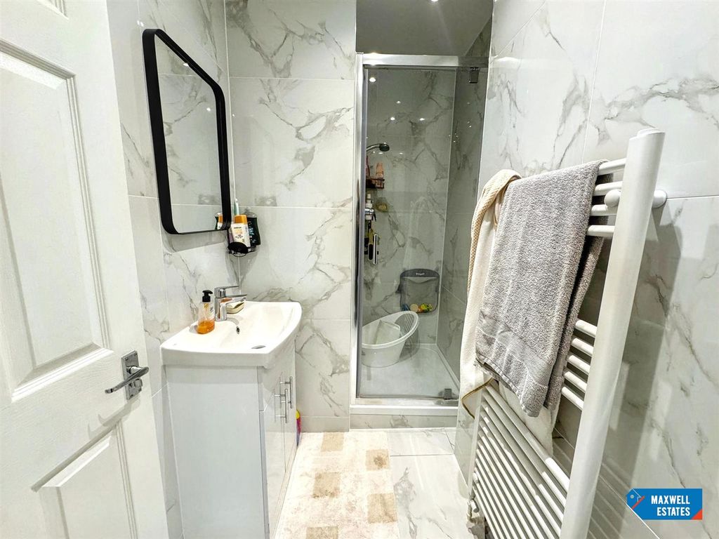 Additional image 5 of 3 bed maisonette for saleRoyston Grove, Hatch End HA5