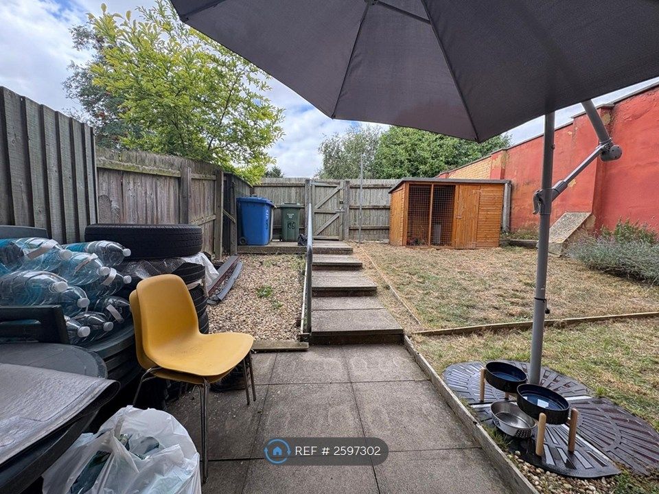 Property photo 3 of 9 Garden