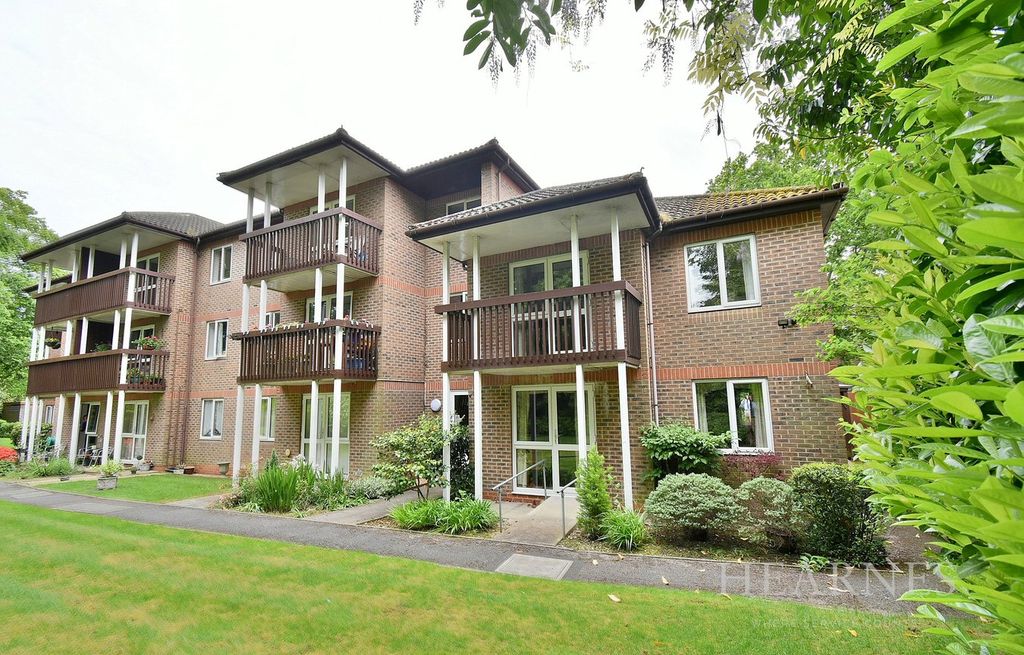 Property photo 1 of 15