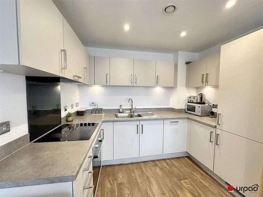 Property photo 3 of 6 Img_2789.Jpg