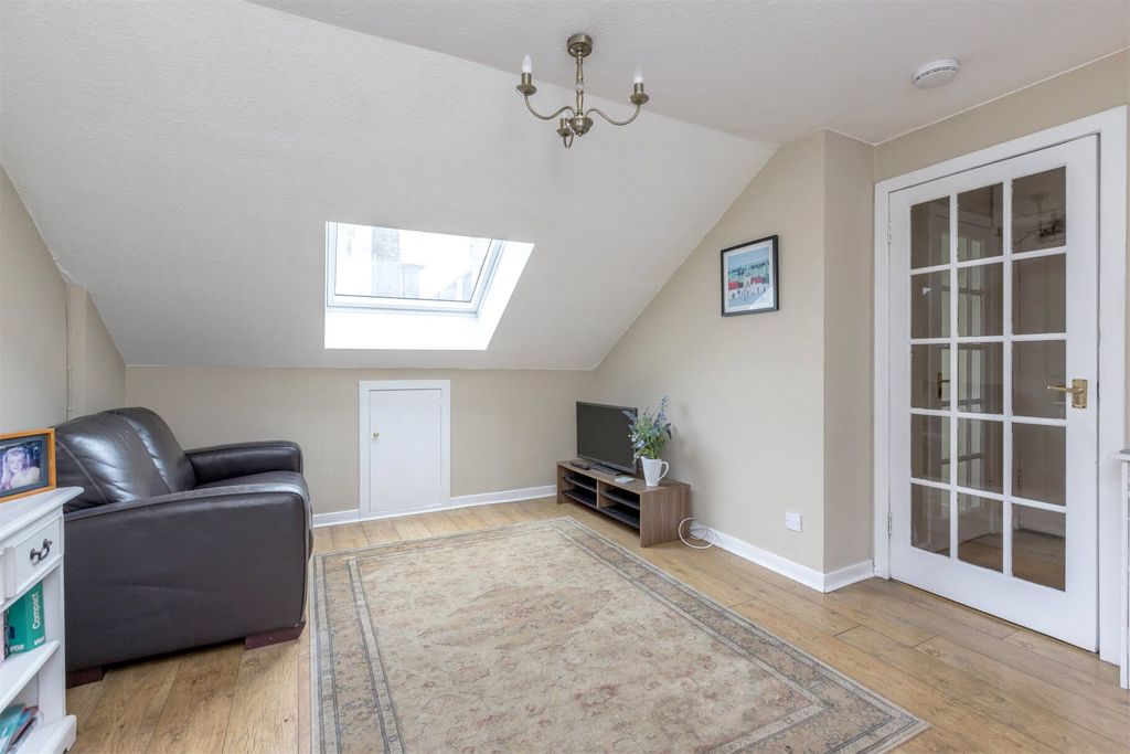 Property photo 3 of 15 Picture No. 03