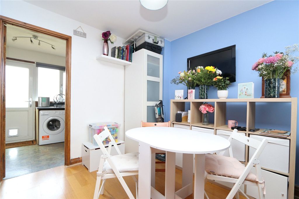 Property photo 3 of 11 Picture No. 09