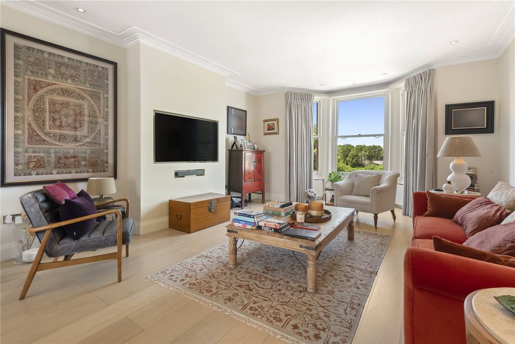 Property photo 2 of 14 Reception Room