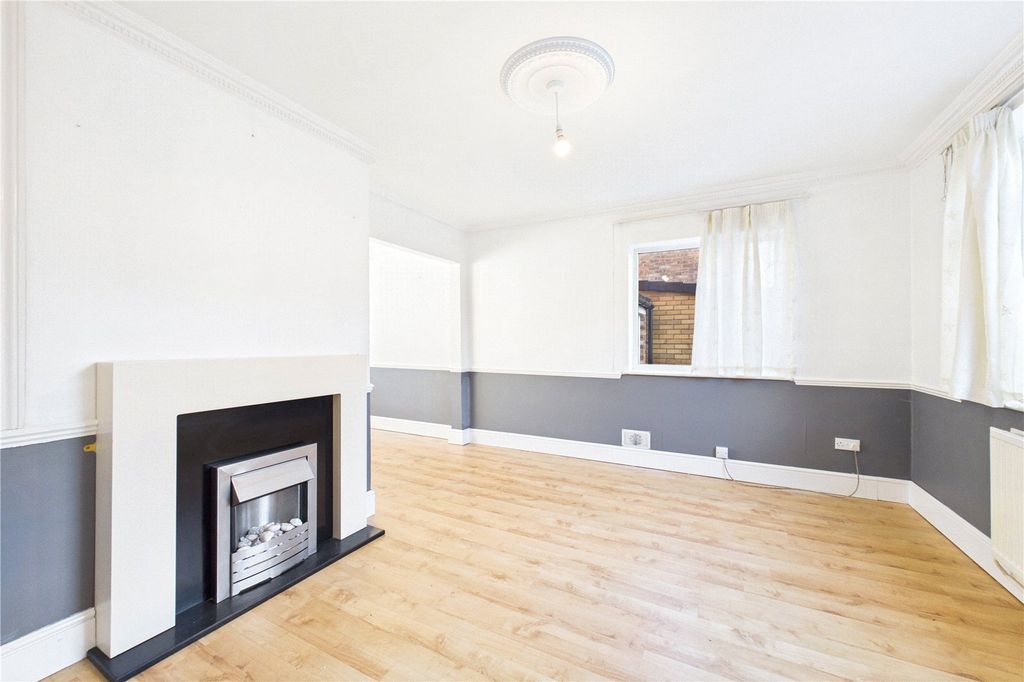 Property photo 2 of 10 Picture No. 02