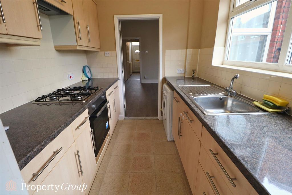 Property photo 2 of 12 Untitled Design (1).Jpg