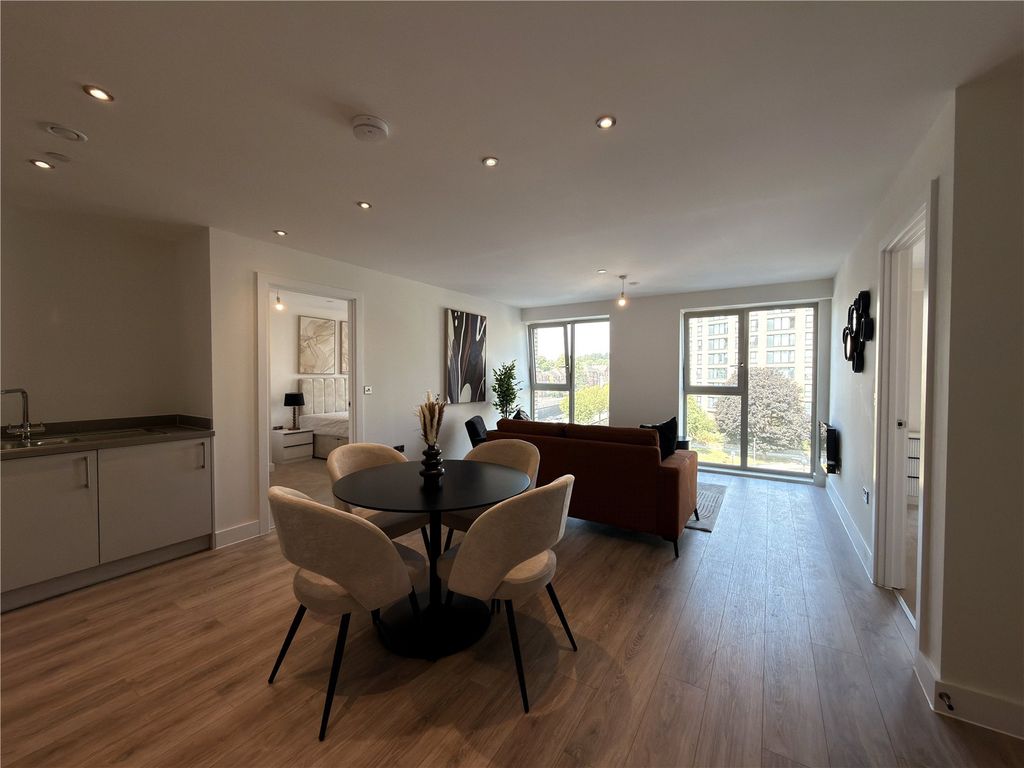 Property photo 2 of 11 Picture No. 04