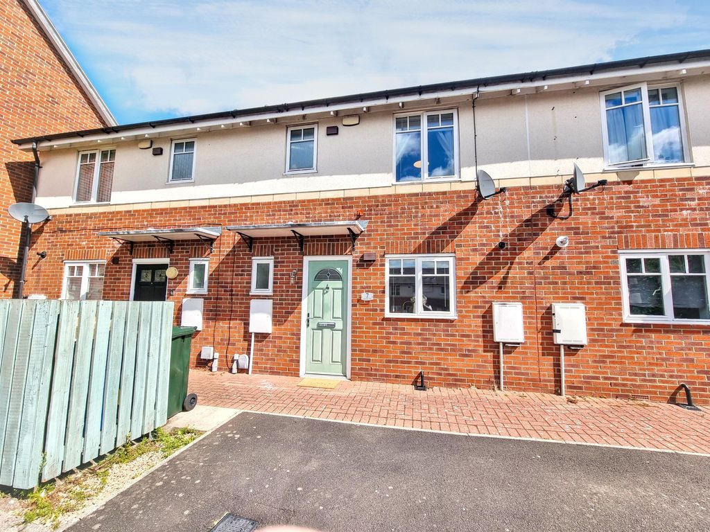 Property photo 1 of 13 Photo 12