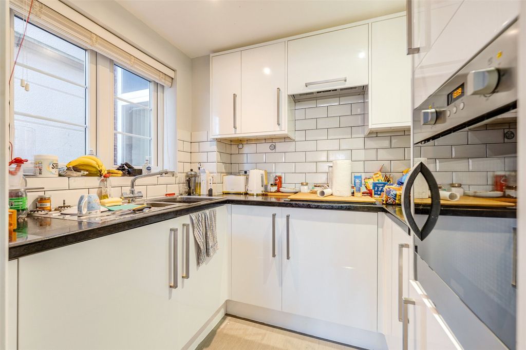 Property photo 2 of 10 Picture No. 08