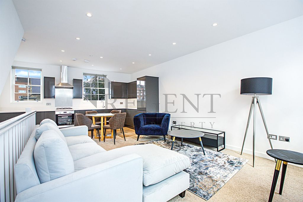 Property photo 2 of 10 Reception