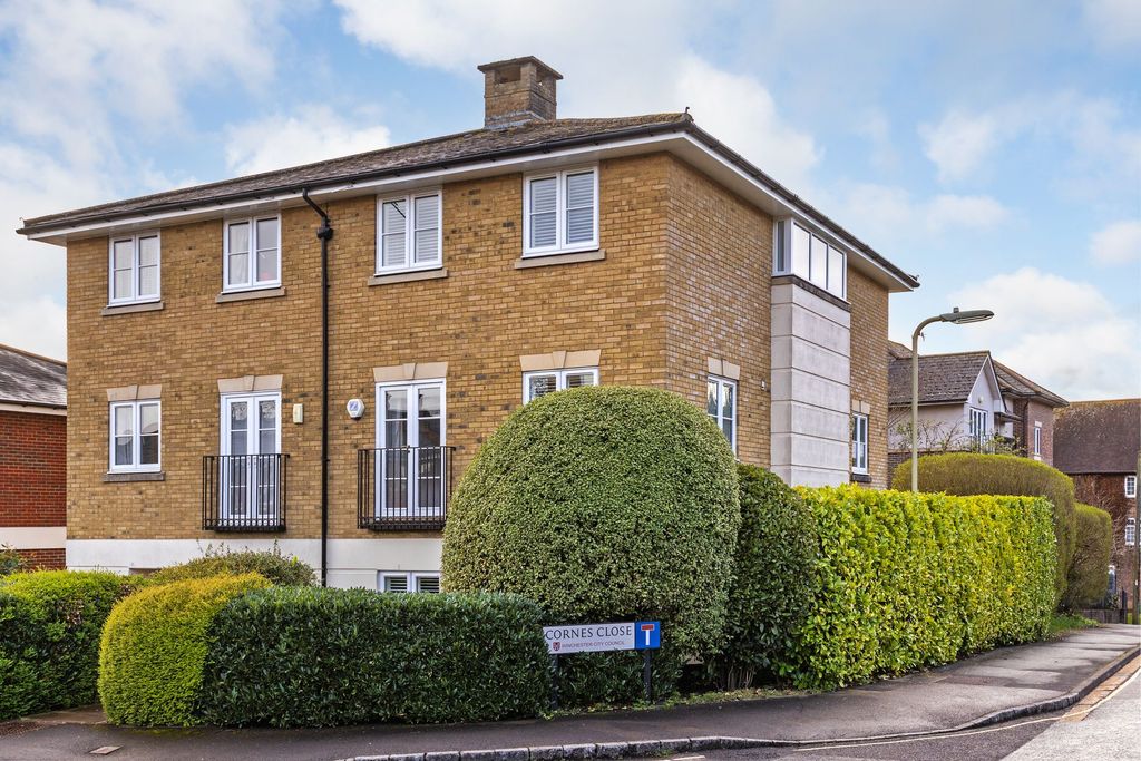 Property photo 1 of 16