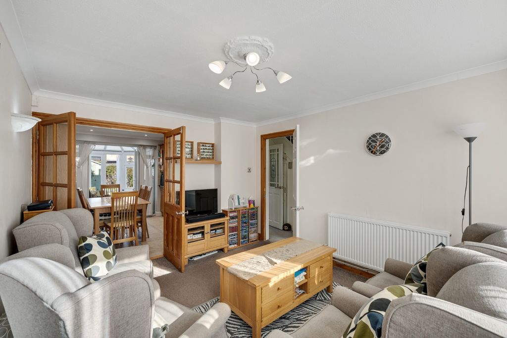 Property photo 3 of 21 4850628