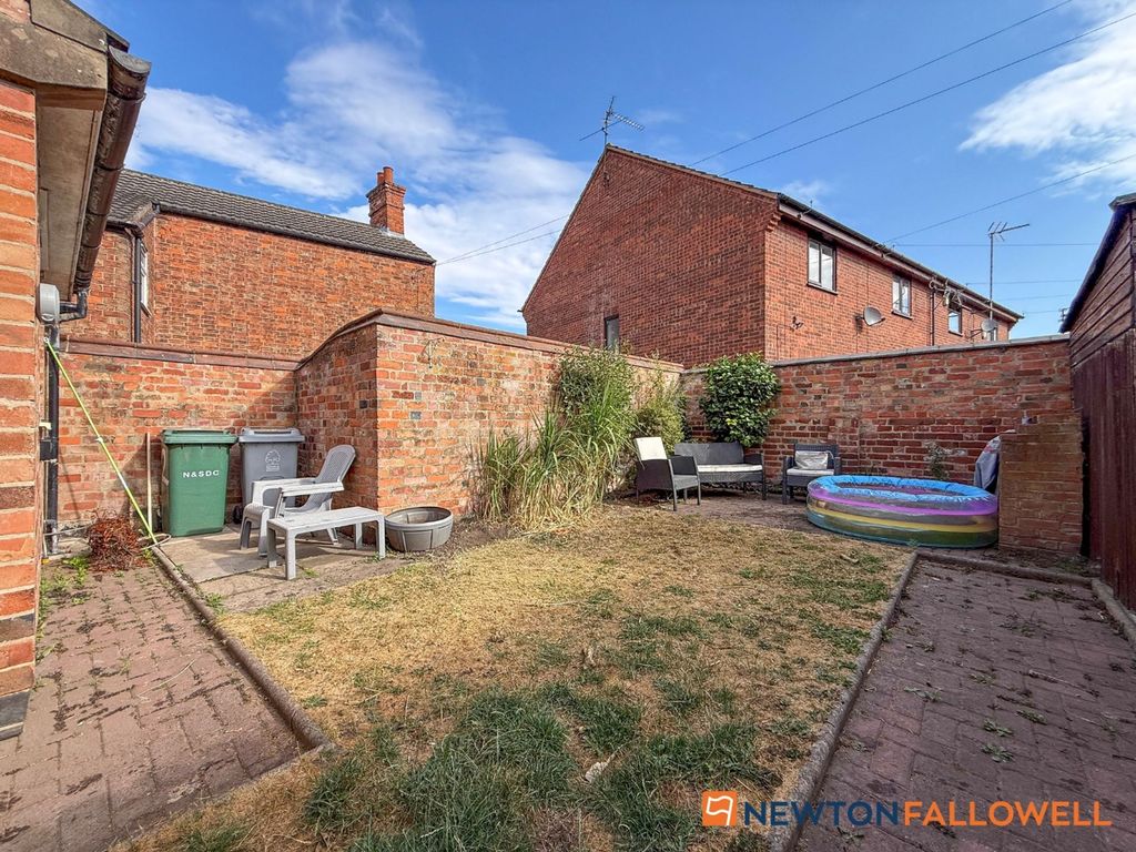 Property photo 3 of 14 Rear Garden 1
