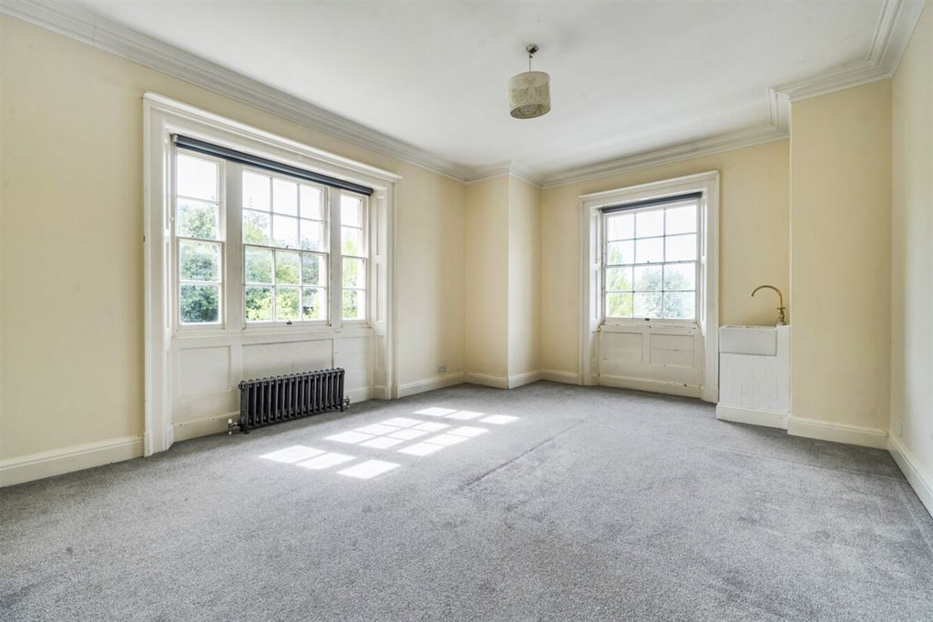 Additional image 17 of 6 bed detached house to rentFlint House, 2 Mill Lane, Langstone, Havant, Hampshire PO9