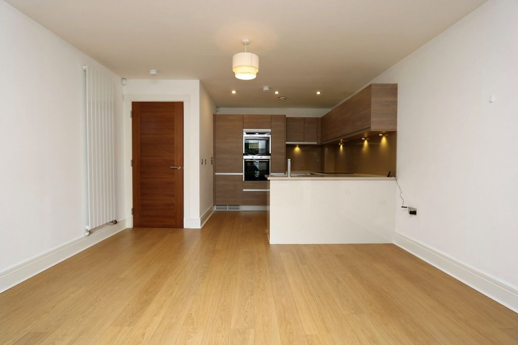 Property photo 3 of 12 Picture No. 04
