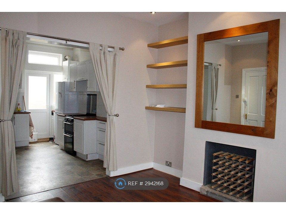 Property photo 1 of 26