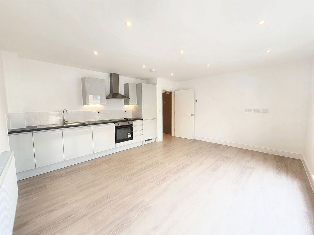 Property photo 1 of 7 Open Plan Kitchen / Living Room