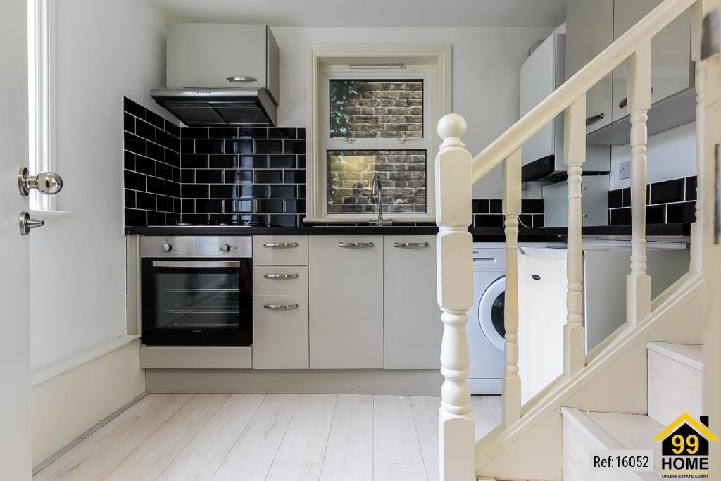 Property photo 1 of 6 Photo 0